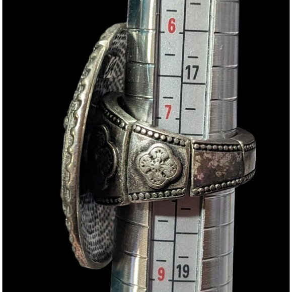 Grace Adele Floral Brutalist Shield Silver Tone Stretch Statement Ring - Picture 2 of 10